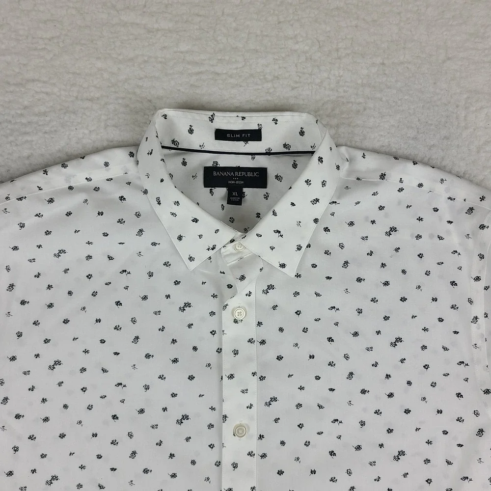 Banana Republic Shirt Mens XL Black‎ White Floral Slim Fit Non Iron Button Up